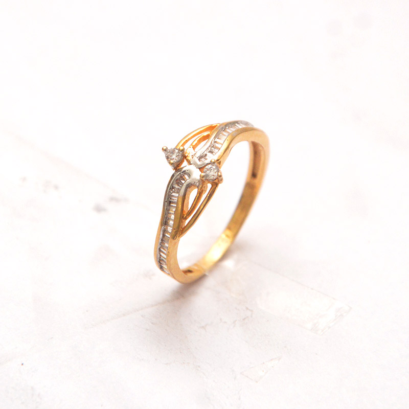 Diamond Simple Wrap Pinky Ring - Nuha Jewelers