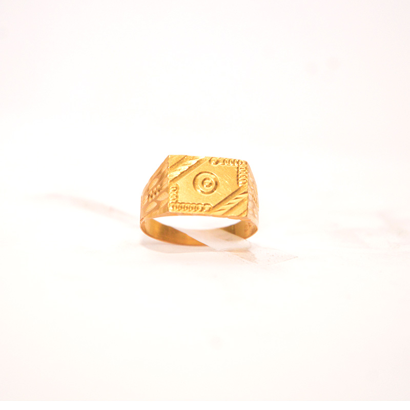 Antique Finger Ring In Gold-Tone