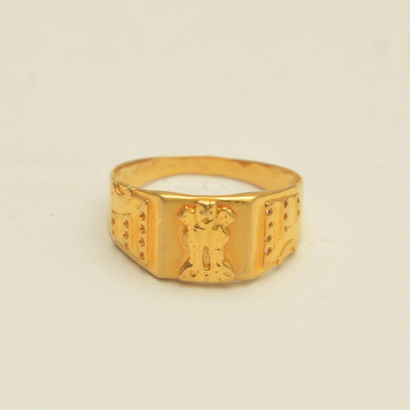 Black stone Ashok Stambh Ring | Men diamond ring, Hand with ring, Gold ring  designs