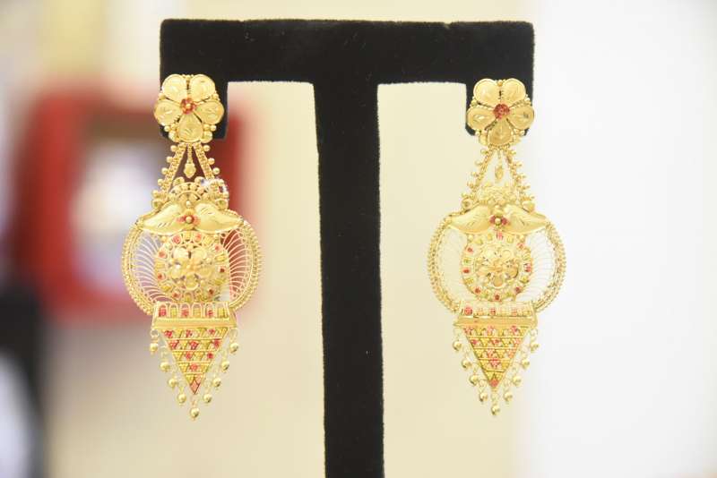 navkar_boutique Nagshi earrings:-450₹ 7989751387-9701486105 #nagshiearrings  #earrings #guntur#goldjewellery | Instagram