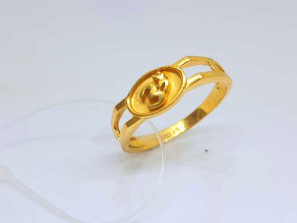 The Lustrous Gold Latest Ring For Men's