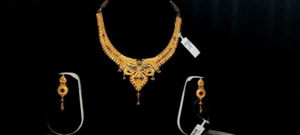 The Malabar Gold Necklace Set