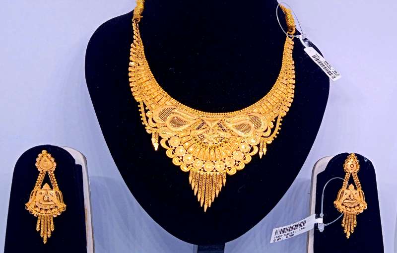 A sirkar jwellers necklace design | Indian gold necklace designs, Necklace  designs, Gold bridal necklace