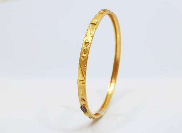 Nice Classic Daily Wear Yellow Gold 22kt Bangles