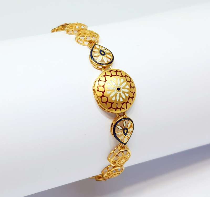 Buy quality Fancy diamond bracelet for casual everyday wear in hallmark gold  in Pune
