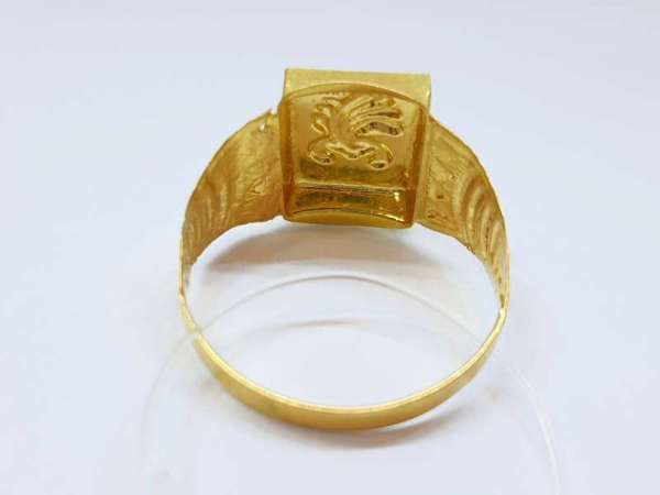 Nice Classic Gifting Yellow Gold 18kt Rings