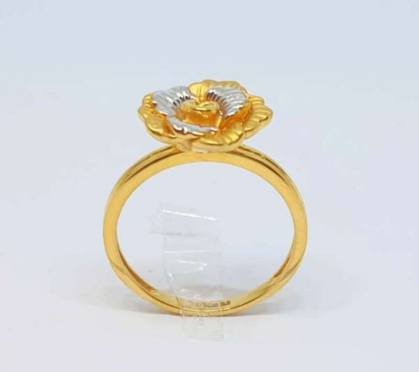 Latest Traditional Gifting Yellow Gold Rings 18kt