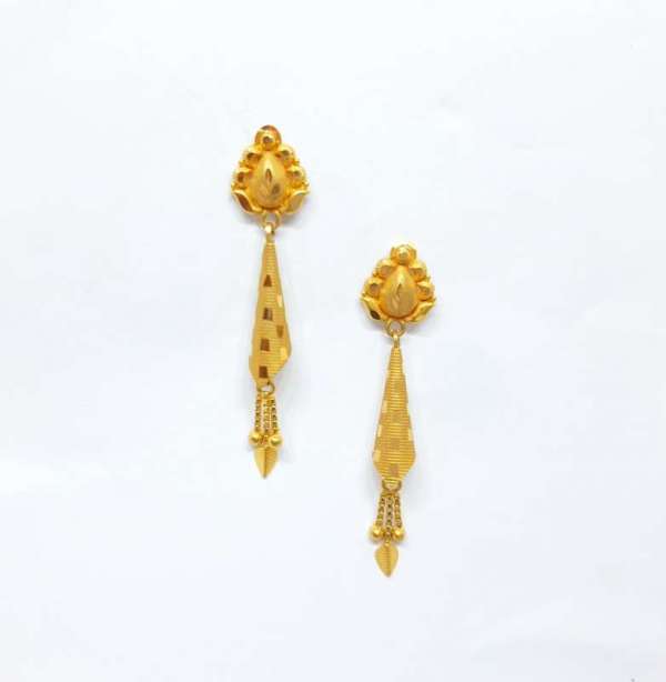 Latest Classic Daily Wear Yellow Gold Earrings 22kt