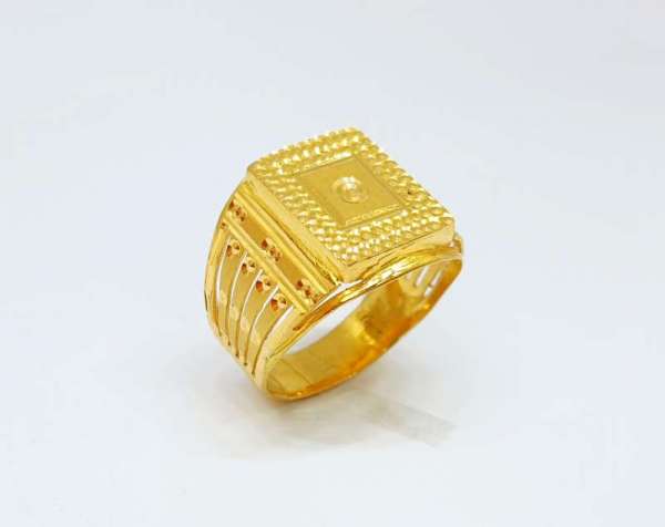 18kt Gold Ring Fabulous Design For Mens