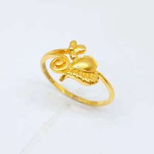18kt Gold Ring Fancy Design For Womens