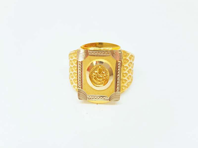 latest gold mens ring designs with weight and price || new gold ring designs  @gtjewellery | Mens ring designs, Mens gold rings, Gold rings
