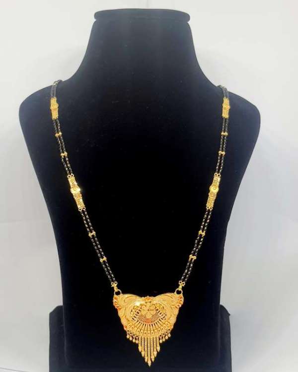 Nice Traditional Daily Wear Yellow Gold Mangalsutra 22kt