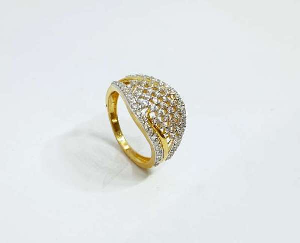 SIGNATURE LADIES CAST RING 22kt Cubic Zirconia Yellow Gold ring