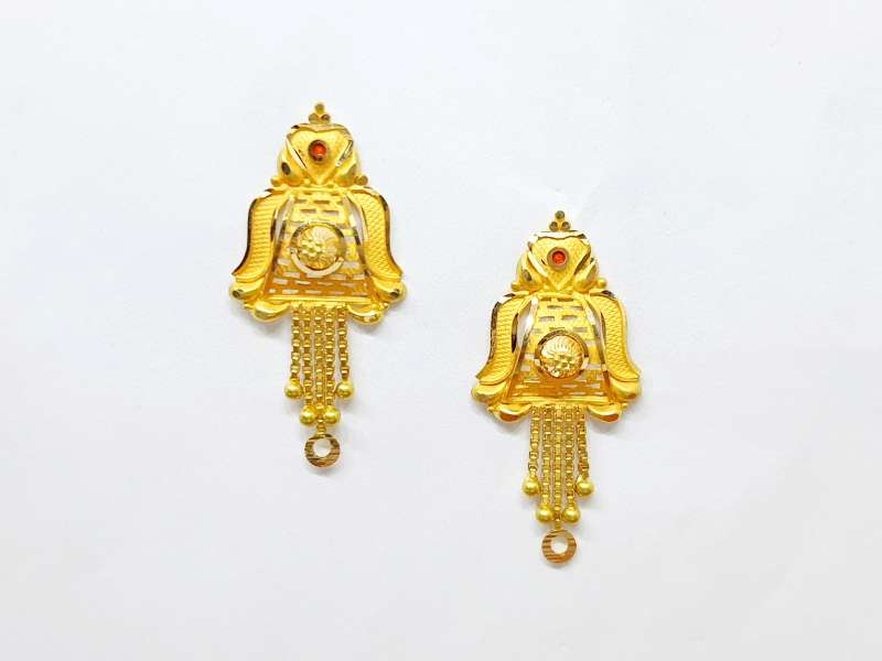 Gold Plated New Design Stylish Stud Earrings for Girls and Women-vietvuevent.vn