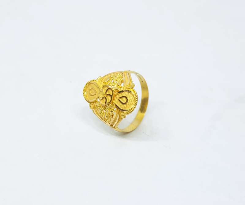 Croissant Dome Ring Gold – J&CO Jewellery