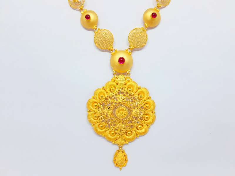 Kamp red traditional Golden Long Necklace Set – Look Ethnic