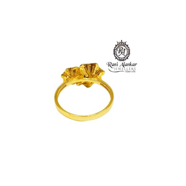Beautiful Crafted Floral Design For Ladies Ring