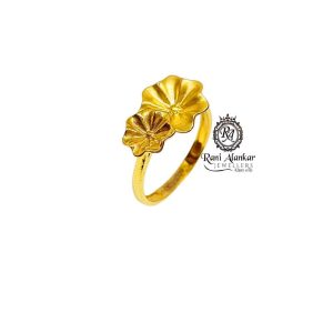 Beautiful Crafted Floral Design For Ladies Ring