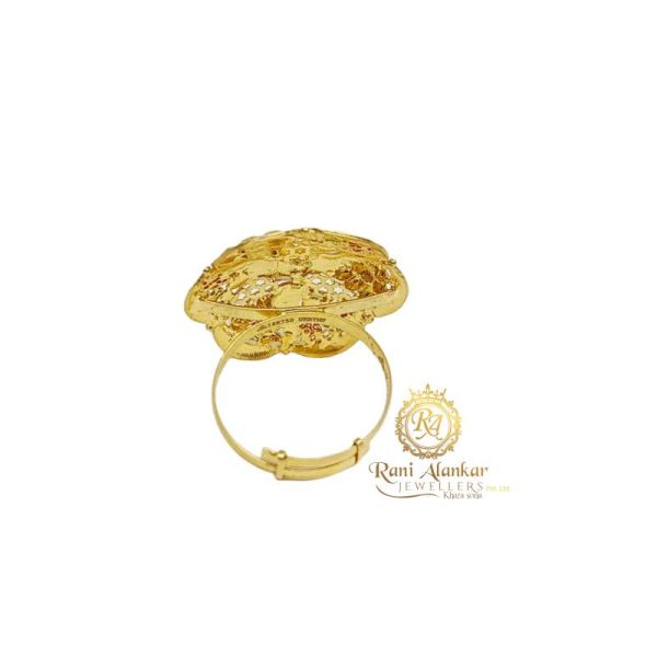 Hypnotic Gold Flower Ring