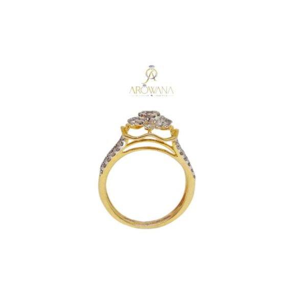 Radiant halo Miracle diamond Ring