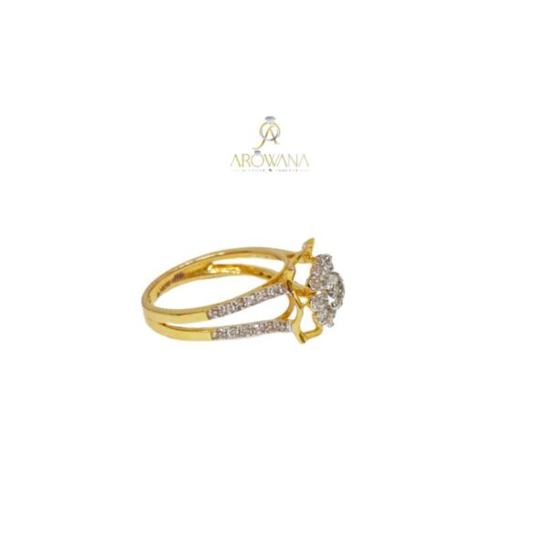 Radiant halo Miracle diamond Ring