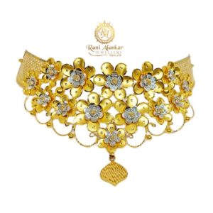Gold Chokar Necklace ( Flower Design ) 22kt