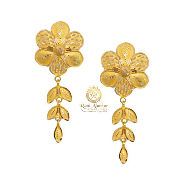 Gold Flower Design Earring 18kt