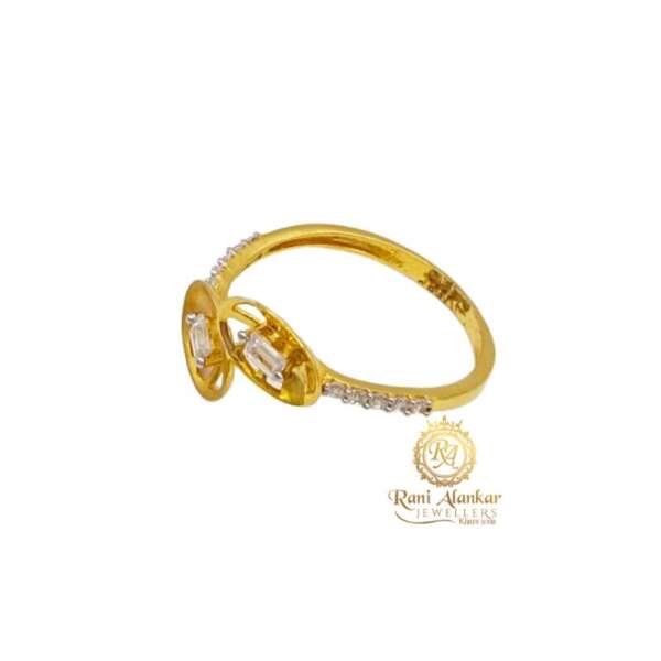 The Gold Ladies Ring